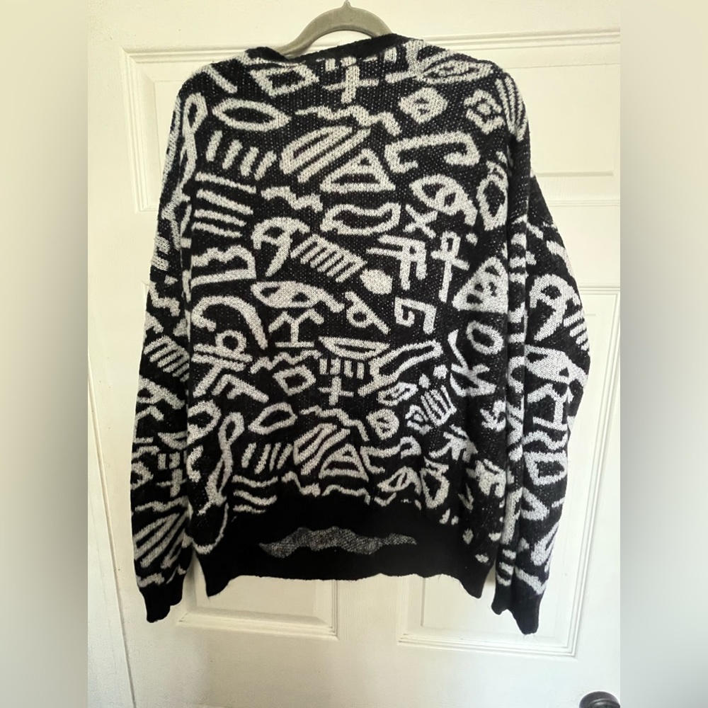 Sweater - Picture 2 of 2